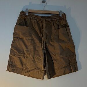 Everlane Easy Cargo Shorts